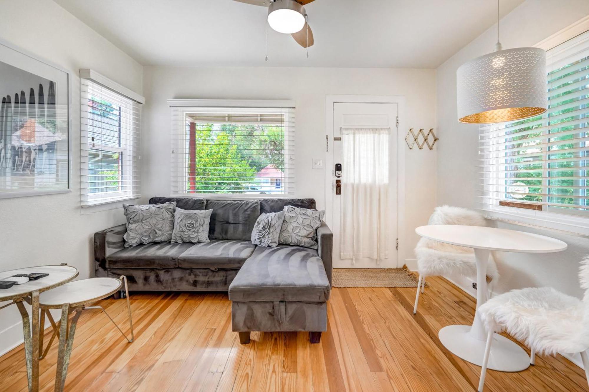 Villa Vintage Tiny House Cute 1Bdrm Big Appeal Colorado Springs Exterior foto